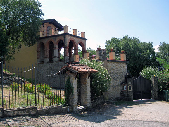 La Rocca, Italië